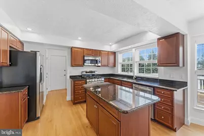 43868 Stronghold Court, Ashburn, VA 20147 - Photo 8