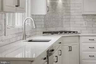 25566 Mimosa Tree Ct, Chantilly, VA 20152 - Photo 20