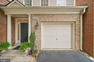 43809 Lees Mill Square, Leesburg, VA 20176 - Photo 4