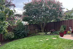 209 Spencer Terrace SE, Leesburg, VA 20175 - Photo 4