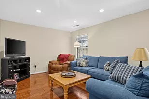 46701 Corkwing Square, Sterling, VA 20164 - Photo 30