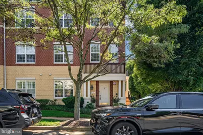 43643 McDowell Square, Leesburg, VA 20176 - Photo 4