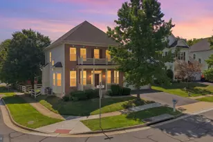 35555 Sarasota St, Round Hill, VA 20141 - Photo 1