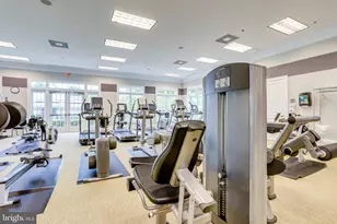 20429 Island W Square, Ashburn, VA 20147 - Photo 12