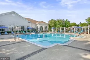 20429 Island W Square, Ashburn, VA 20147 - Photo 16