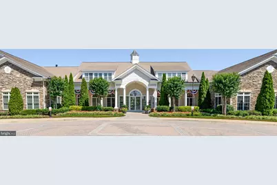 20429 Island West Square, Ashburn, VA 20147 - Photo 2