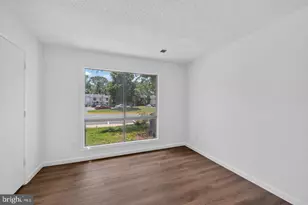 28 Wedgedale Dr, Sterling, VA 20164 - Photo 6