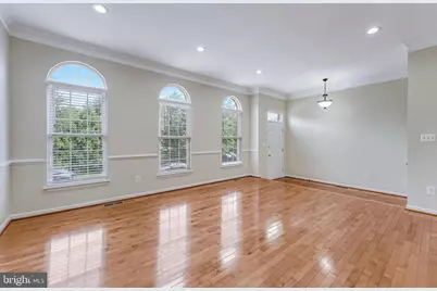 43619 Picketts Corner Terrace, Ashburn, VA 20148 - Photo 6