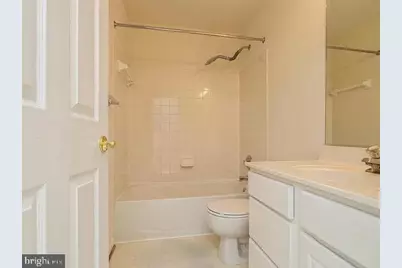 21755 Flora Springs Terrace, Ashburn, VA 20147 - Photo 10