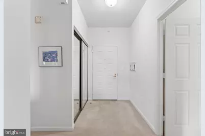 19355 Cypress Ridge Terrace #314, Leesburg, VA 20176 - Photo 30