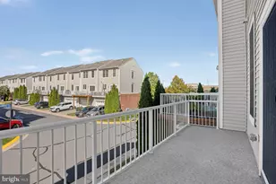 25090 Lomax Terrace, Chantilly, VA 20152 - Photo 12