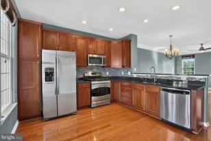 25090 Lomax Terrace, Chantilly, VA 20152 - Photo 10