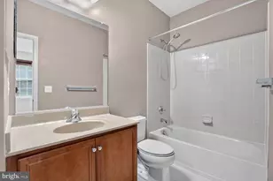 25090 Lomax Terrace, Chantilly, VA 20152 - Photo 6
