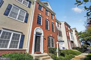 25090 Lomax Terrace, Chantilly, VA 20152 - Photo 1