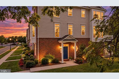 25091 Gunnery Square, Chantilly, VA 20152 - Photo 1