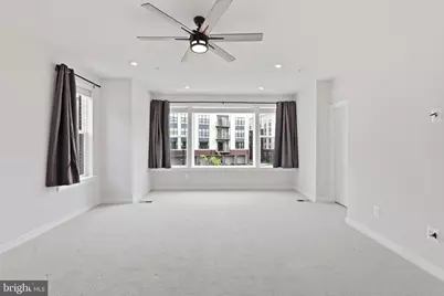 43728 Transit Square, Ashburn, VA 20147 - Photo 8