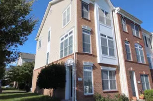25073 Riding Center Dr, Chantilly, VA 20152 - Photo 1