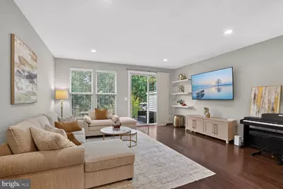 42290 Peregrine Terrace, Brambleton, VA 20148 - Photo 12