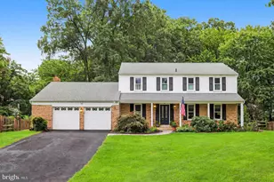 44 Acorn Ct, Sterling, VA 20164 - Photo 1