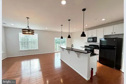 22339 Concord Station Terrace, Ashburn, VA 20148 - Photo 6