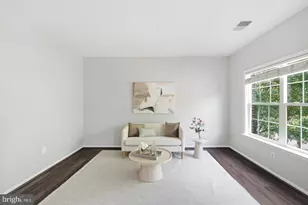 22082 Water Run Ct, Ashburn, VA 20148 - Photo 24