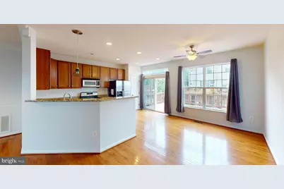 502 Legrace Terrace NE, Leesburg, VA 20176 - Photo 10