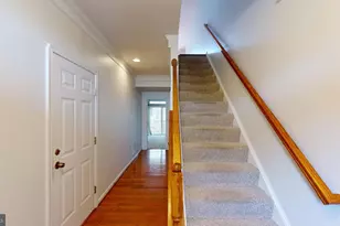502 Legrace Terrace NE, Leesburg, VA 20176 - Photo 2
