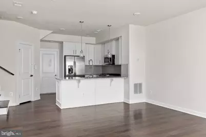 44666 Provincetown, Ashburn, VA 20147 - Photo 2