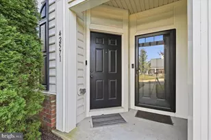 42571 Burbank Terrace, Sterling, VA 20166 - Photo 4