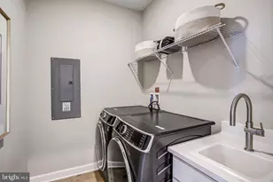 43789 Metro Ter, Ashburn, VA 20147 - Photo 42