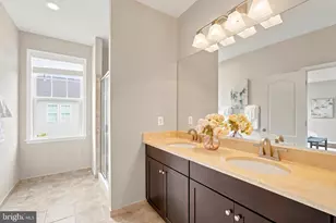 22026 Gardenwall Terrace, Broadlands, VA 20148 - Photo 38