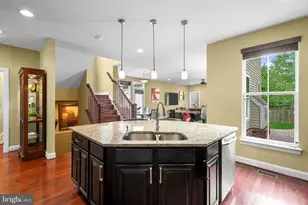 23313 April Mist Pl, Brambleton, VA 20148 - Photo 10