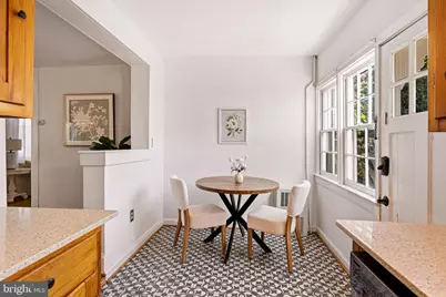 431 S King Street, Leesburg, VA 20175 - Photo 16