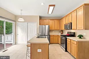 18497 Sierra Springs Square, Leesburg, VA 20176 - Photo 12