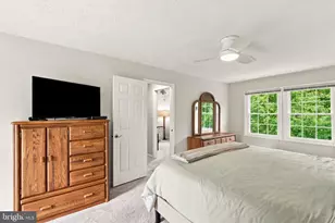 300 Helen Ct, Sterling, VA 20164 - Photo 30