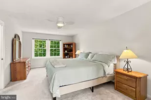 300 Helen Ct, Sterling, VA 20164 - Photo 28