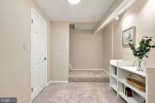 300 Helen Ct, Sterling, VA 20164 - Photo 38