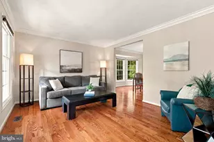 300 Helen Ct, Sterling, VA 20164 - Photo 10