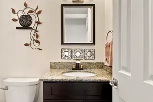 300 Helen Ct, Sterling, VA 20164 - Photo 26