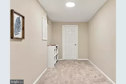 300 Helen Court, Sterling, VA 20164 - Photo 44
