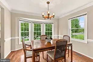 300 Helen Ct, Sterling, VA 20164 - Photo 14