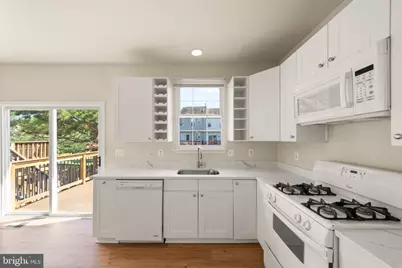 440 Andromeda Terrace NE, Leesburg, VA 20176 - Photo 16