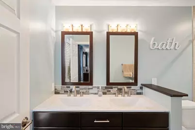 26147 Lands End Drive, Chantilly, VA 20152 - Photo 18