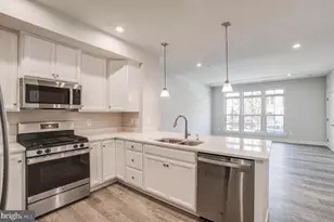43000 Prophecy Terrace, Sterling, VA 20166 - Photo 6