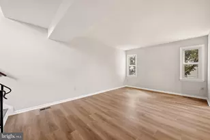 1003 Salisbury Ct, Sterling, VA 20164 - Photo 6