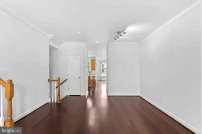 42525 Magellan Square, Brambleton, VA 20148 - Photo 10