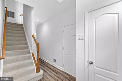 42525 Magellan Square, Brambleton, VA 20148 - Photo 4
