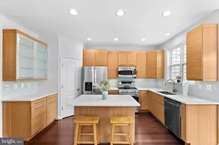 42525 Magellan Square, Brambleton, VA 20148 - Photo 20