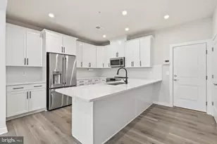 43728 Transit Sq, Ashburn, VA 20147 - Photo 6