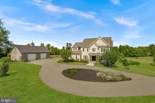 16573 Clarkes Gap Rd, Paeonian Springs, VA 20129 - Photo 4